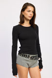 LONG SLEEVE RIBBED TOP WITH BACK CHAIN DETAIL